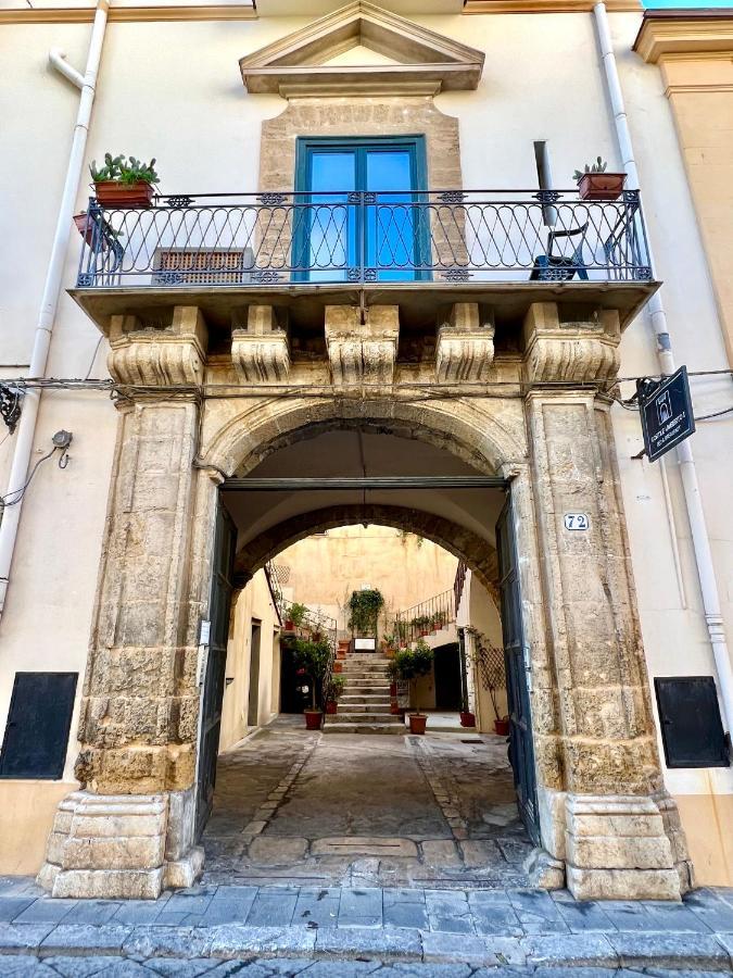 Cortile Umberto I Bed & Breakfast Cefalu Luaran gambar