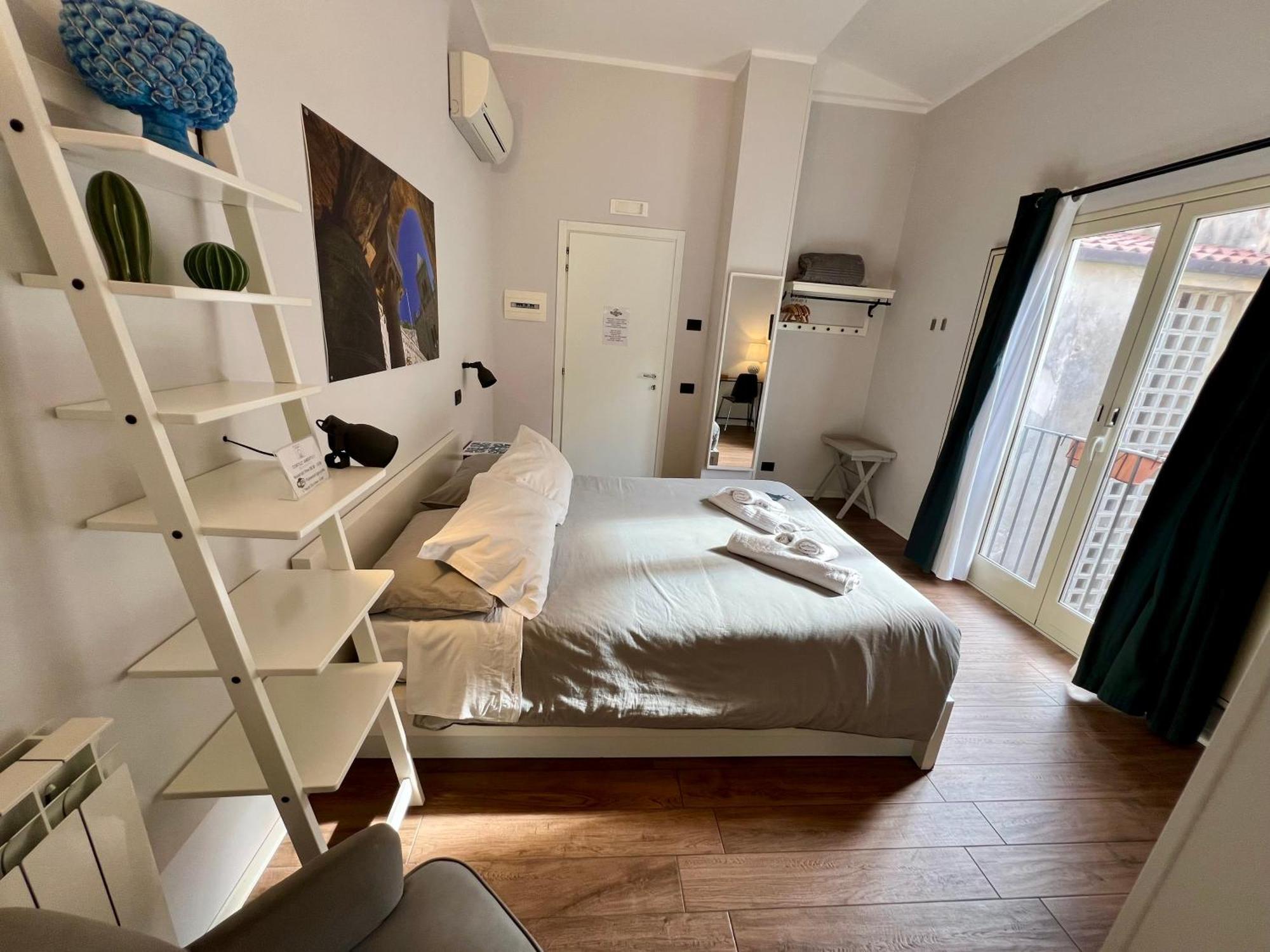 Cortile Umberto I Bed & Breakfast Cefalu Luaran gambar